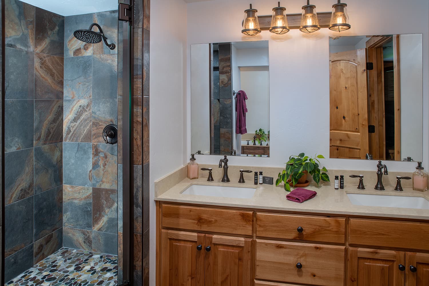 large two sink bathroom